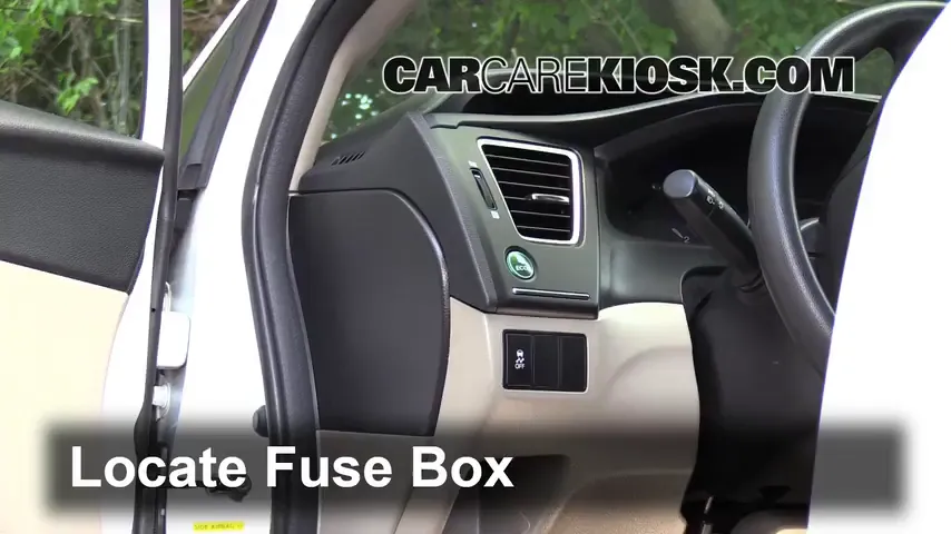2014 Honda Civic LX 1.8L 4 Cyl. Sedan Fuse (Interior) Check